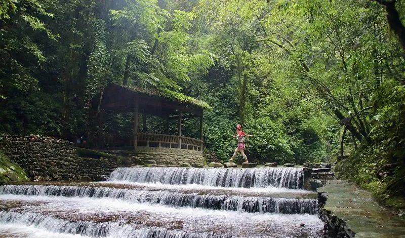 玉溪旅游景點大全_玉溪的旅游景點_云南玉溪旅游景點大全排行榜