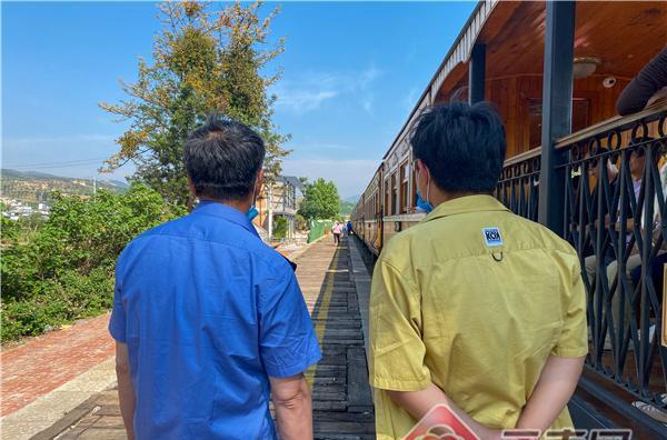 古城火車站是哪個城市_古城火車站_古城小火車