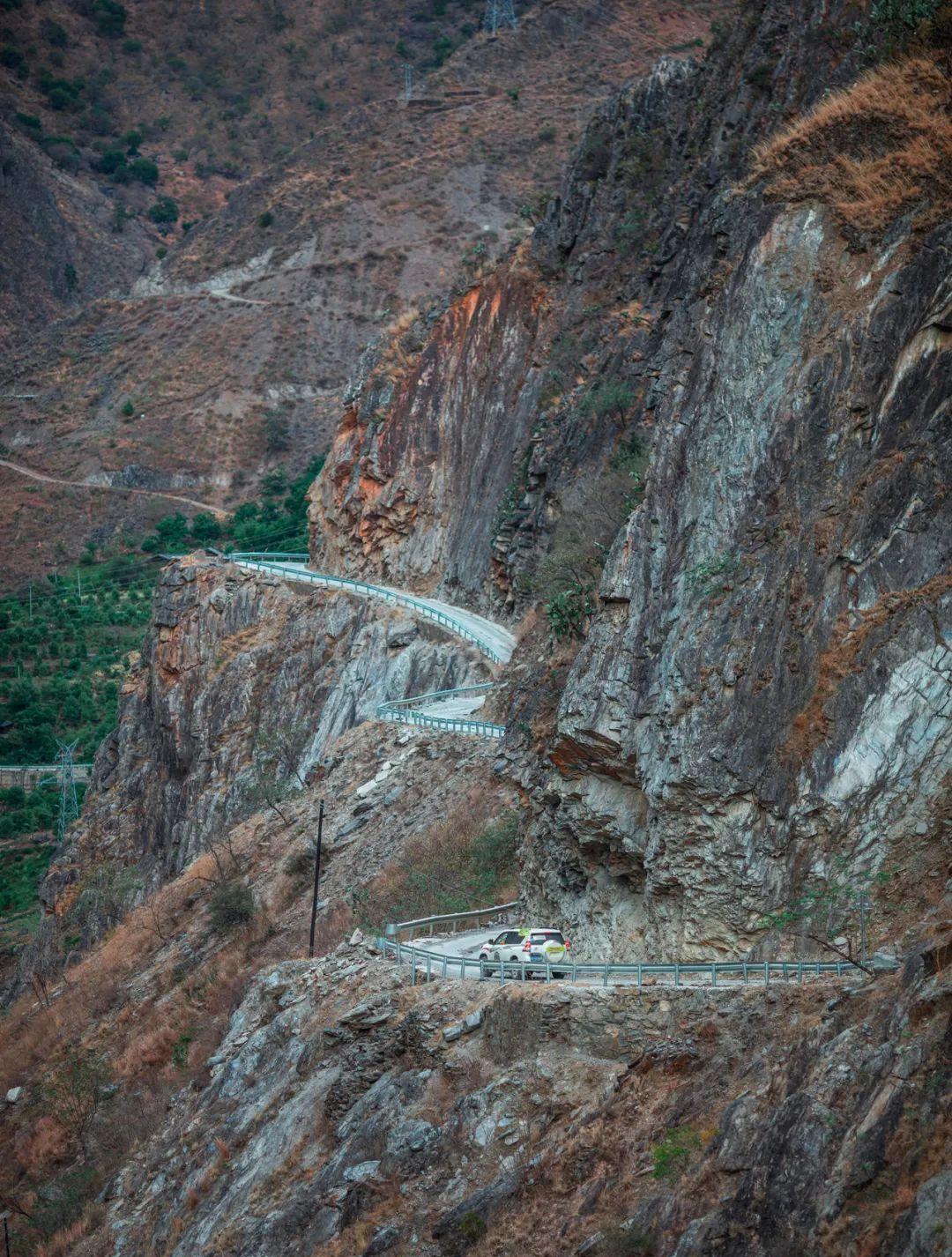 自駕游_八條自駕游_自駕游經典線路推薦