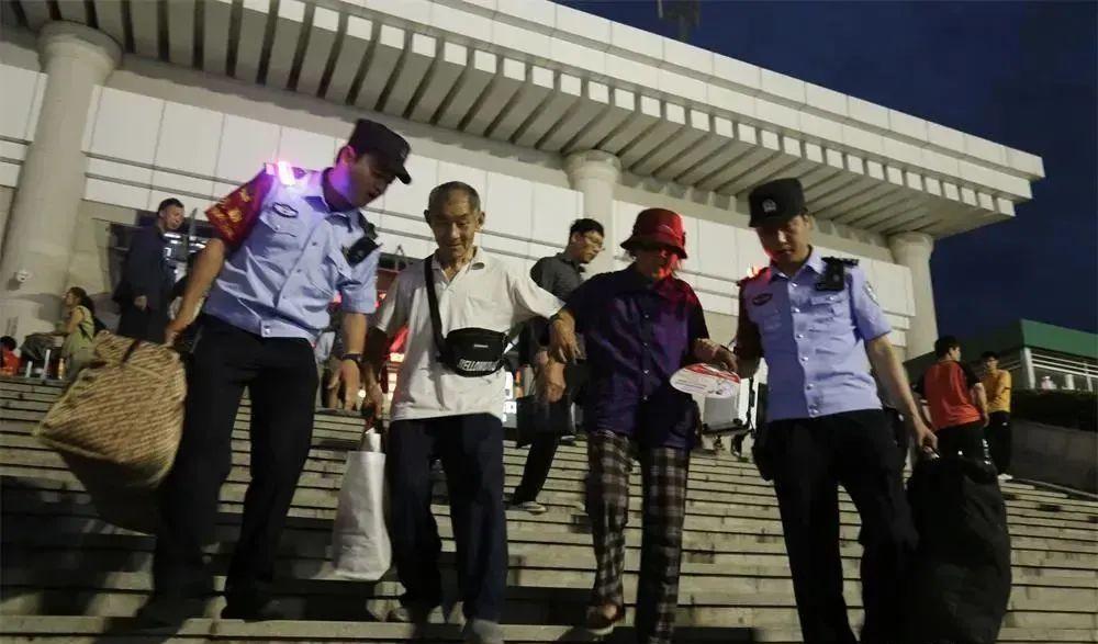 成都到隴南火車_成都到隴南火車在哪個車站上車_成都到隴南火車站