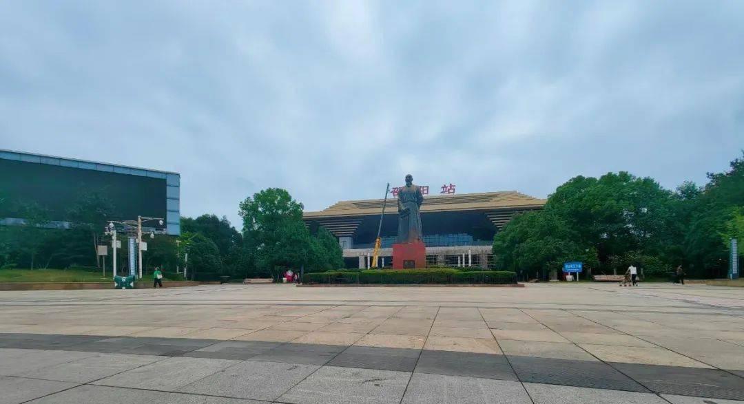 廣州邵陽火車_邵陽到廣州的火車怎么停了_廣州至邵陽火車