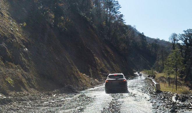 拉薩到云南自駕游路線_云南自駕到拉薩旅游線路_從云南自駕去拉薩自駕多久