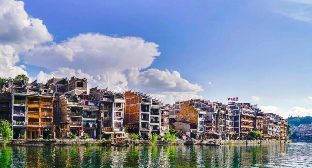 貴州旅游梵凈山_貴州旅游景點梵凈山_貴州山梵凈山