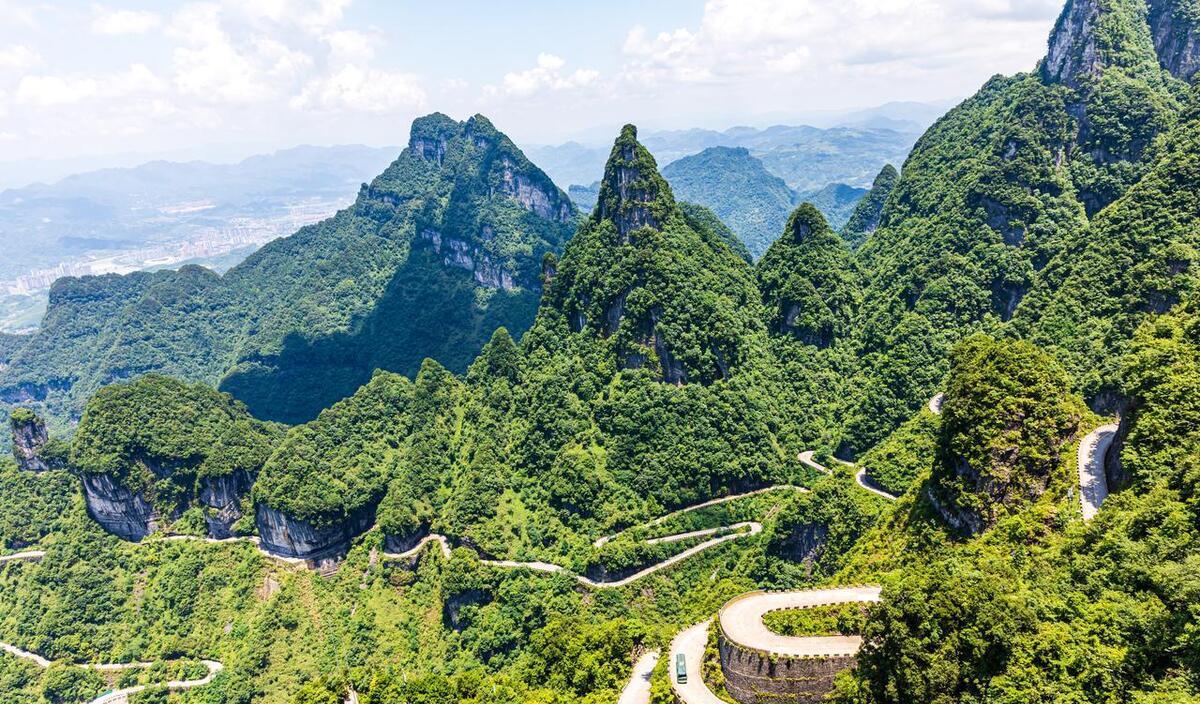 南陽到張家界自駕游攻略:領略山水風光的世外桃源之旅