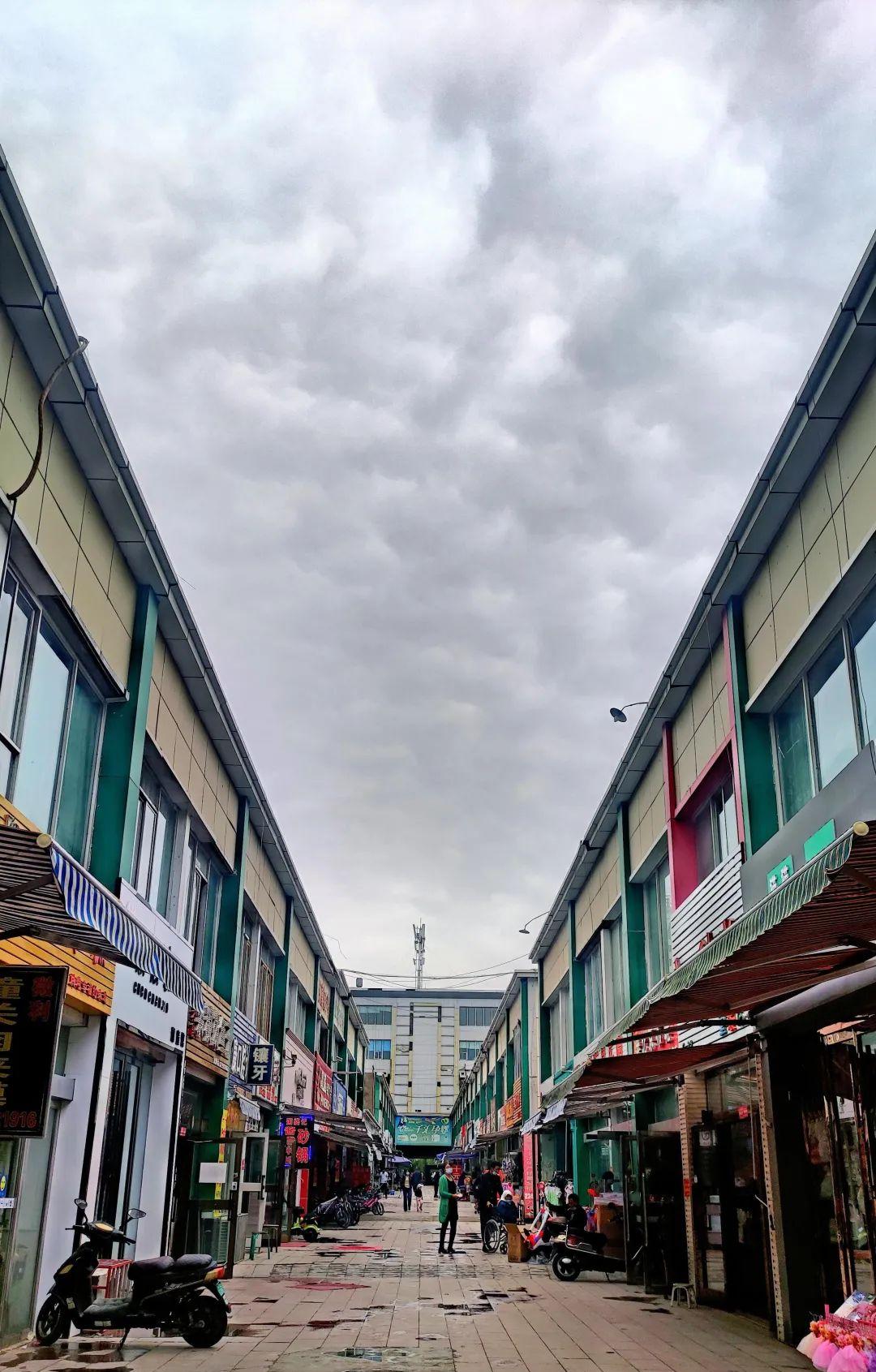 烏魯木齊到火車票_烏魯木齊到內(nèi)地火車_到新疆烏魯木齊的火車