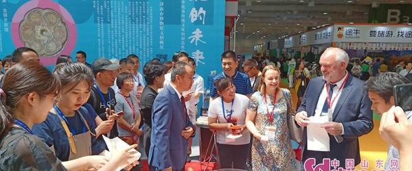 濟(jì)南旅游網(wǎng)頁(yè)設(shè)計(jì)_濟(jì)南旅游網(wǎng)紅打卡地_濟(jì)南旅游網(wǎng)