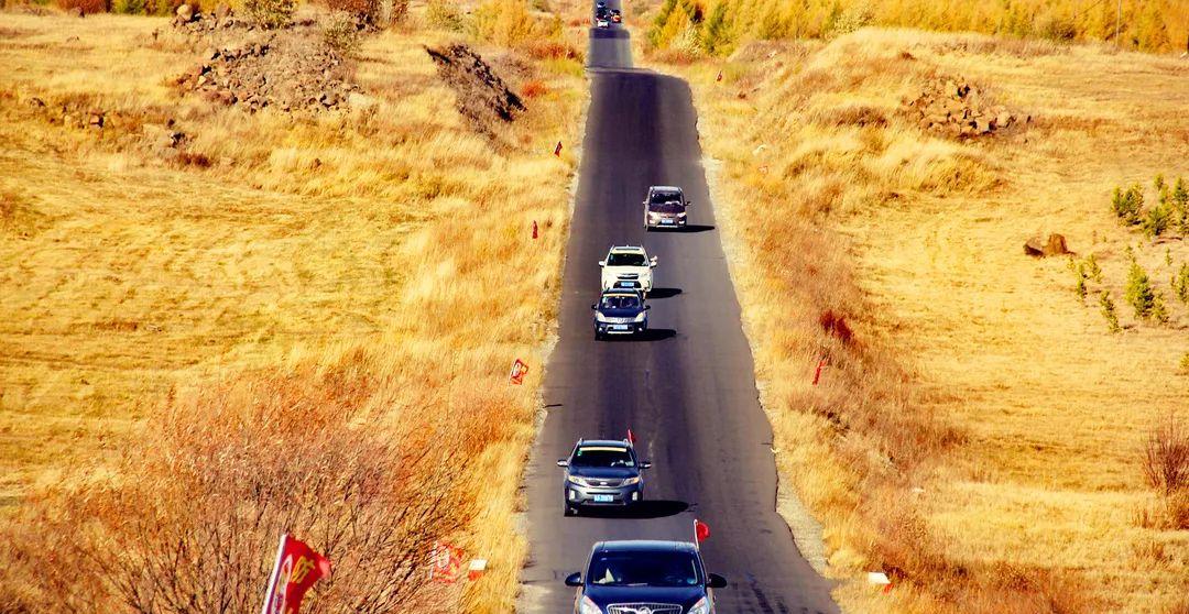 黃崗梁自駕游_黃岡市自駕游_十一黃崗梁旅游