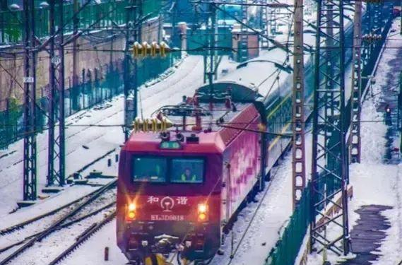 到新疆烏魯木齊的火車_烏魯木齊到內地火車_烏魯木齊至新疆