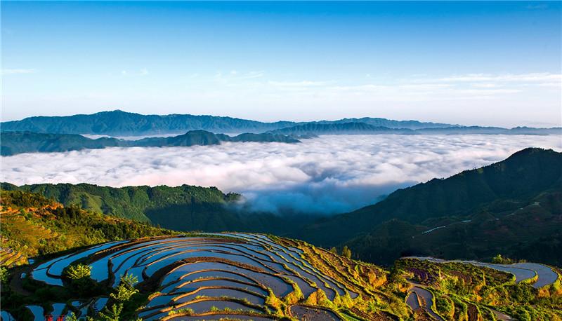 懷化出臺(tái) 1+3 政策文件,促進(jìn)生態(tài)文化旅游產(chǎn)業(yè)高質(zhì)量發(fā)展