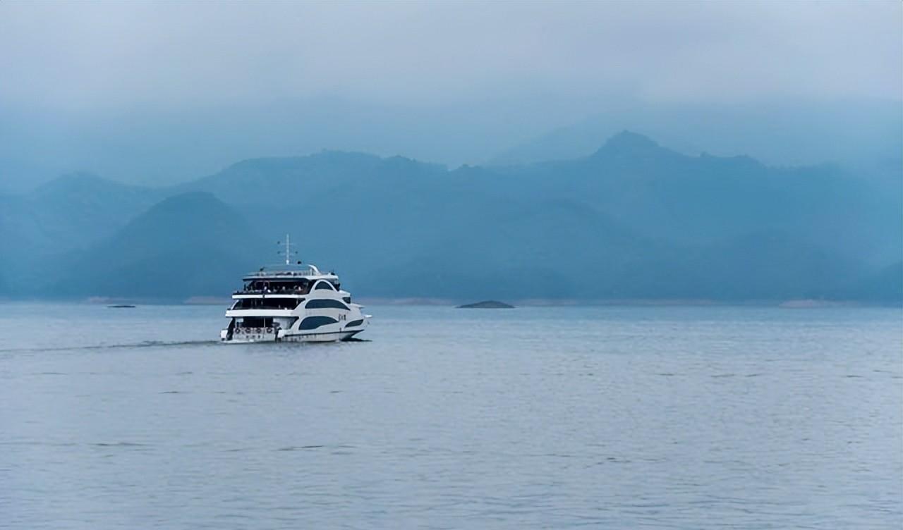 錢(qián)塘江旅游景點(diǎn)_錢(qián)塘江旅游攻略自助游_錢(qián)塘江旅游攻略