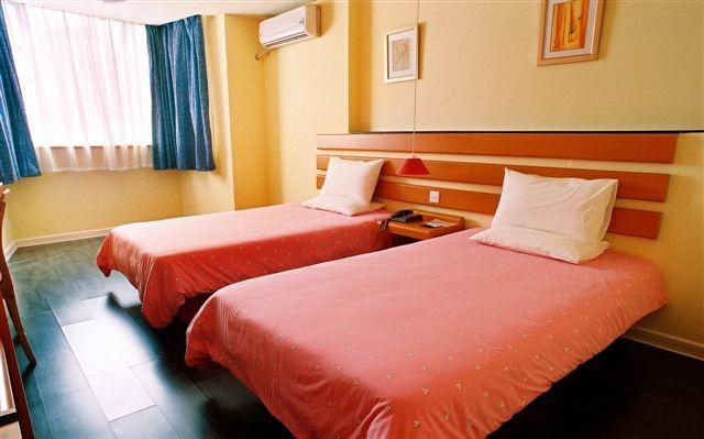 入夏后青島酒店業(yè)升溫,星級(jí)酒店轉(zhuǎn)型效果明顯,經(jīng)濟(jì)型酒店面臨成本考驗(yàn)