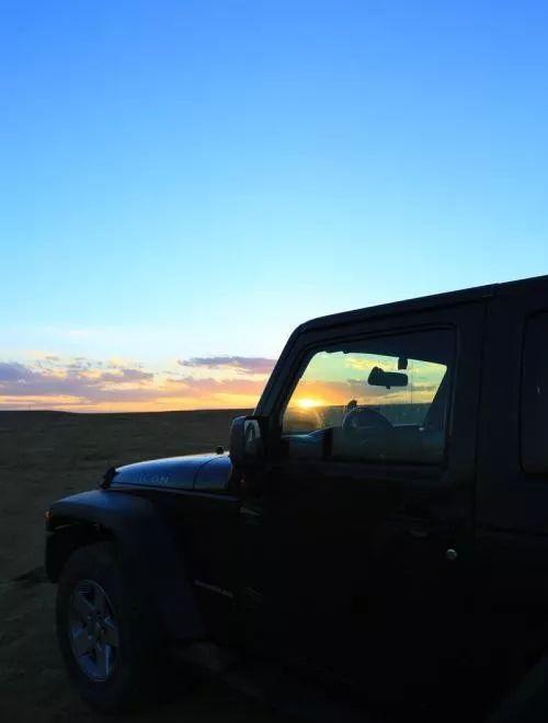 西北自駕游攻略:探索自由與魅力,準備工作全知道