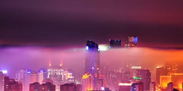 重慶:現代化都市與詩歌畫卷的完美融合,美食與夜景的獨特魅力