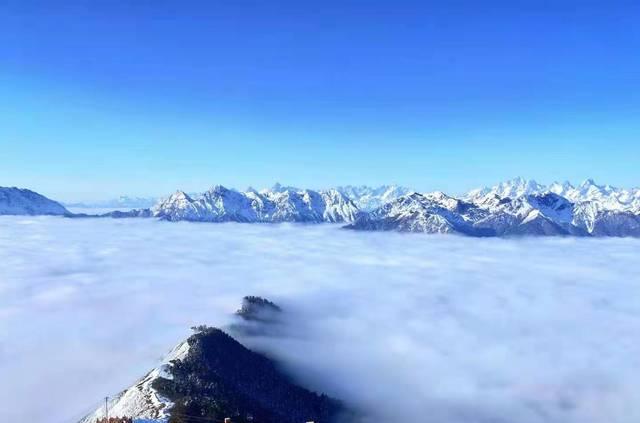 達瓦更扎:自然美景與文化底蘊交織的心靈療愈之地