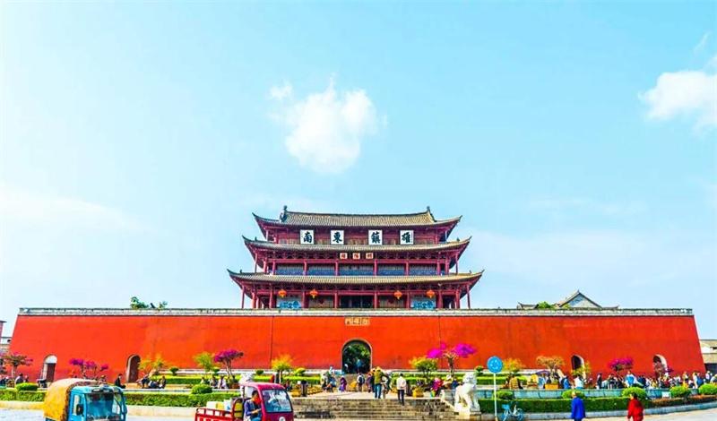 除了大理、麗江  云南還有這些古城