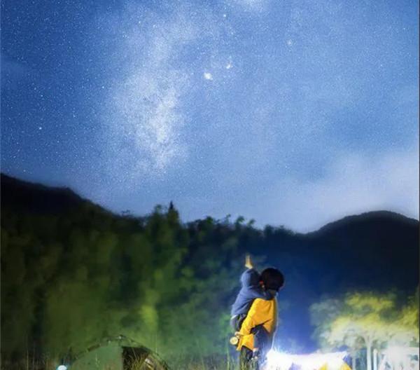 石林長湖，綠水青山美食相伴