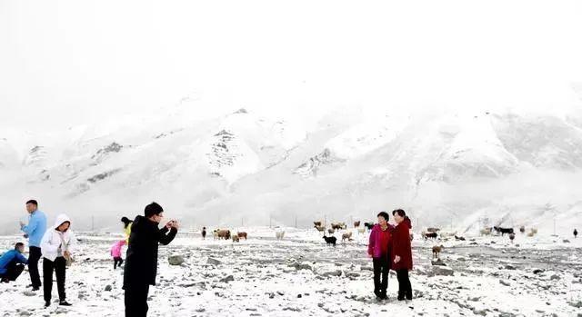 獨(dú)山子自駕游_獨(dú)山旅游攻略_獨(dú)山徒步