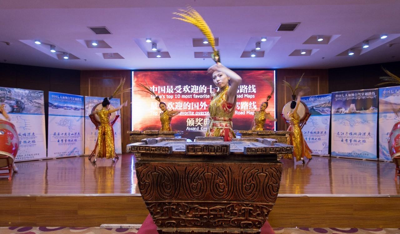 高端自駕游_自駕游好車_高端自駕游價格表