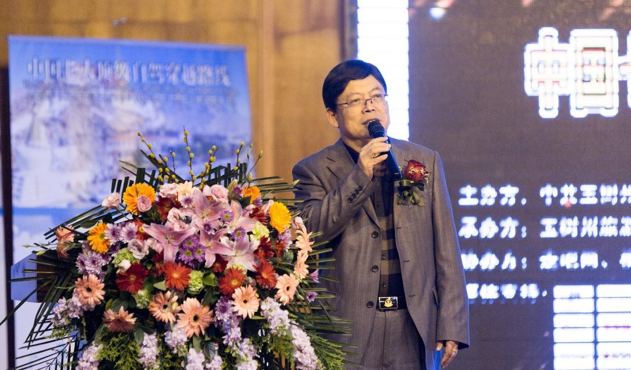 自駕游好車_高端自駕游_高端自駕游價格表