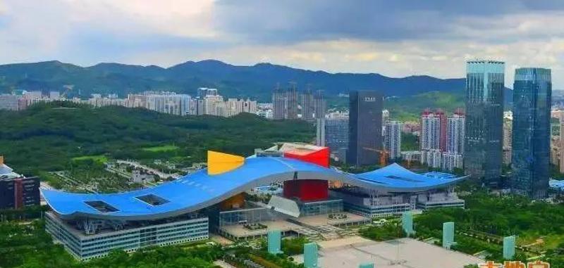 深圳高鐵火車站_高鐵站深圳站_深圳火車站高鐵站在一起嗎