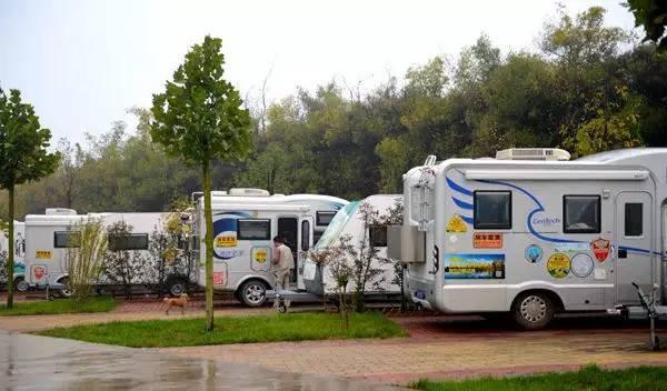 帳篷自駕搭游圖片_自駕游在哪搭帳篷_自駕游帳篷一般搭在哪