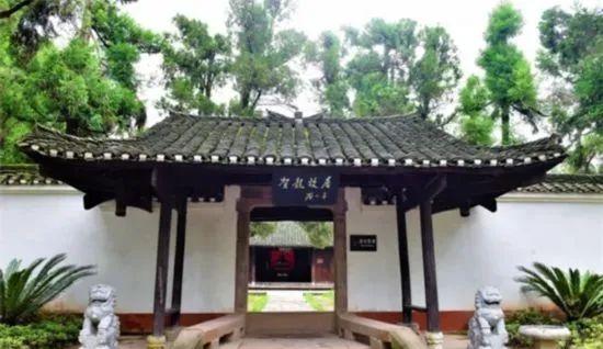 張家界景點旅游路線_張家界景點旅游門票_張家界的旅游景點