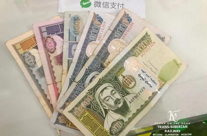 硬臥火車上可以充電嗎_火車硬臥能充電_火車充電硬臥上可以充電嗎