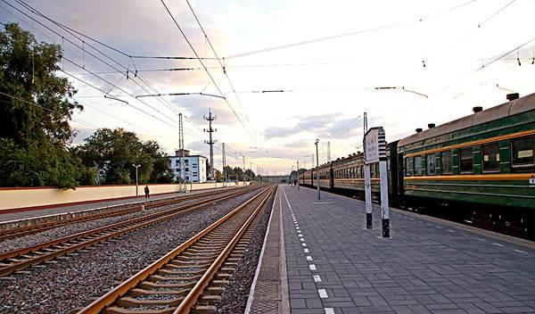 軌道火車海洋火車_火車k1012次火車線路_什么火車最快