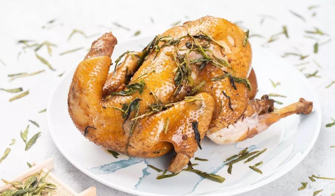 杭州西湖：詩情畫意中的斷橋殘雪與龍井茶香