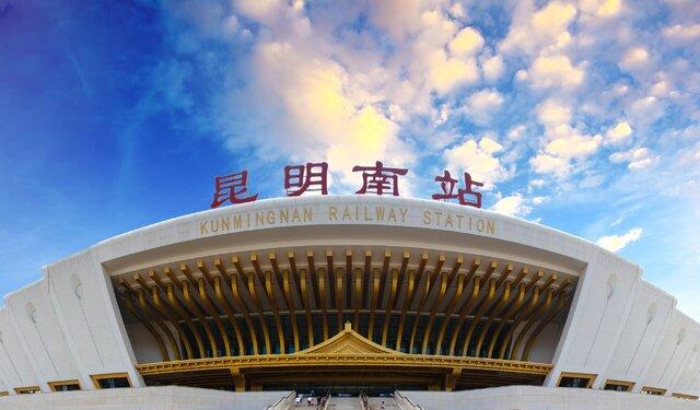 火車?yán)ッ髡臼侵改膫€(gè)站啊_火車?yán)ッ髡臼悄膫€(gè)站_昆明幾個(gè)火車站