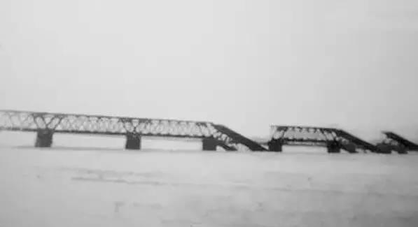 火車發展史四個階段圖片_火車發展史視頻_火車發展