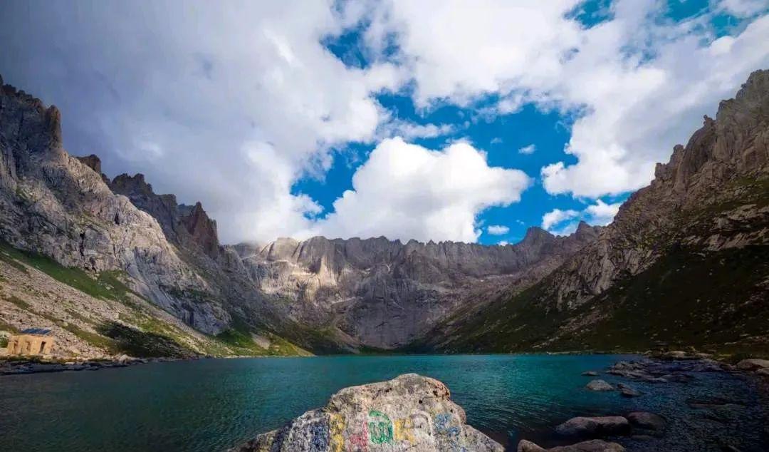 自駕石窟山游麥積寺攻略_自駕石窟山游麥積山路線_麥積山石窟自駕游