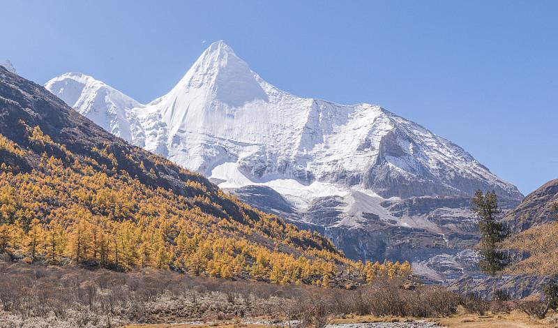 川藏線自駕游線路_自駕川藏線旅游攻略_自駕川藏路線詳細攻略