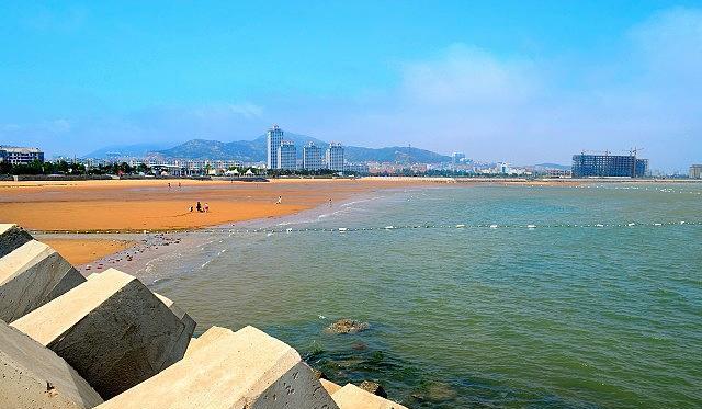 日照多島海與青島小青島：兩大海濱景區的獨特魅力