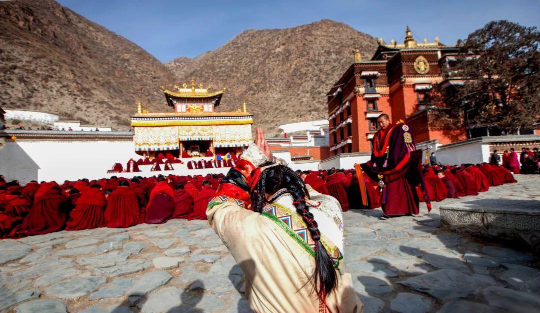 石窟麥積山石窟_麥積山石窟自駕游_麥積山石窟累嗎