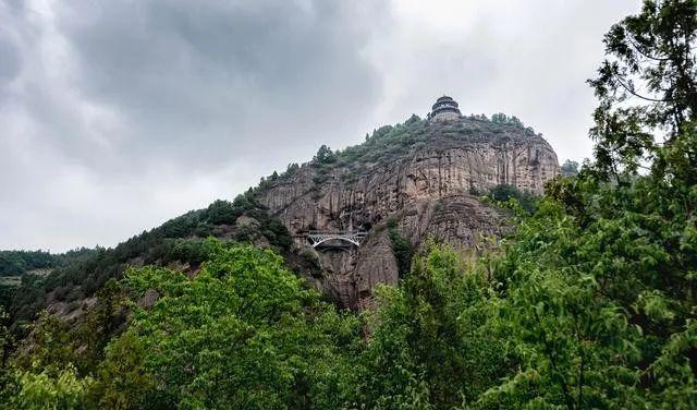 甘肅十大旅游景點_甘肅景點旅游攻略_甘肅景點旅游線路設計