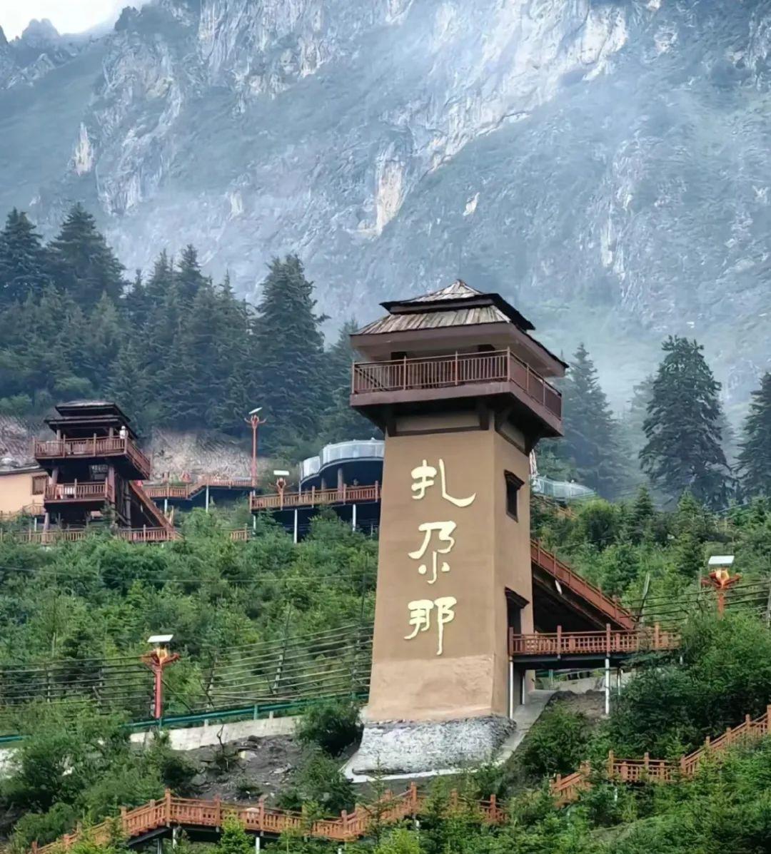 甘肅景點旅游路線_甘肅景點旅游線路設計_甘肅十大旅游景點