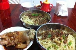 重慶到閬中之間有什么耍的_重慶去閬中旅游二日游跟團_閬中到重慶自駕游