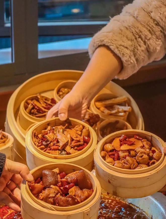 南陽自駕游：領略歷史韻味與絕美自然風光，品嘗美食誘惑