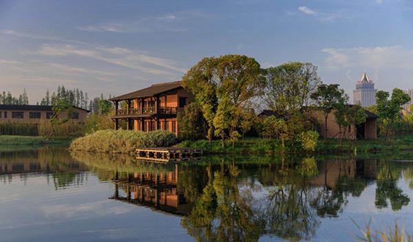 南北湖自駕游：領略南湖靜謐與北湖宏偉的雙重美景