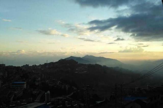 成都攀枝花自駕_成都攀枝花自駕游_成都自駕去攀枝花中途住在哪里