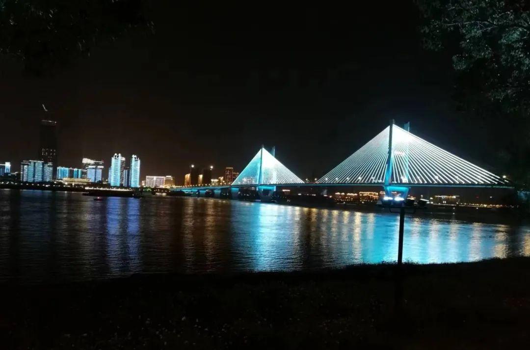 關于自駕游的書_中國自駕游書籍推薦_自駕游路書書籍