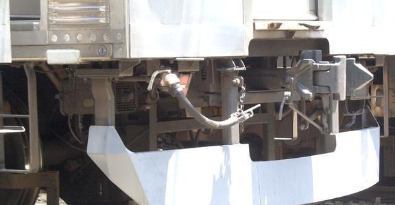 綠皮火車車廂多少錢一節(jié)_火車尺寸綠皮車圖片_綠皮火車尺寸