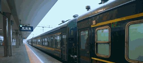 綠皮火車車廂多少錢一節(jié)_綠皮火車尺寸_火車尺寸綠皮車圖片