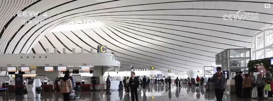 火車高峰_高峰火車站停靠的車有哪些_火車高峰線是什么意思