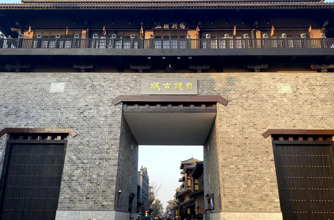 距離鄭州近的旅游景點_離我們鄭州最近的旅游地點_景點鄭州旅游距離近怎么辦