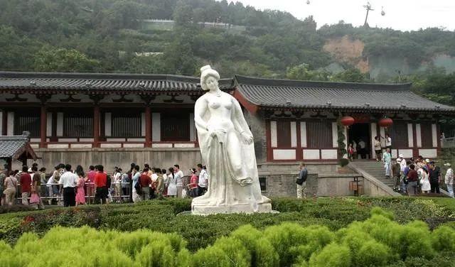 西安離火車站最近的景點_西安火車站距離哪個景點最近_離西安火車站最近的景點