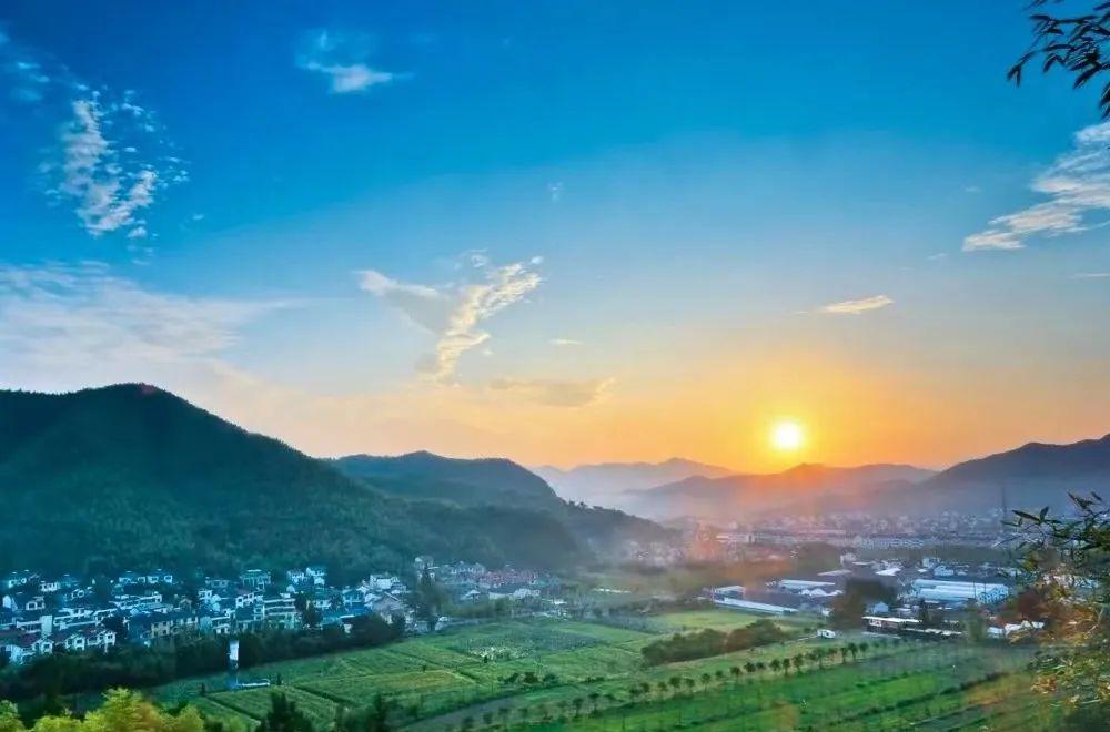 現(xiàn)在哪里旅游最好_旅游還行_現(xiàn)在的旅游