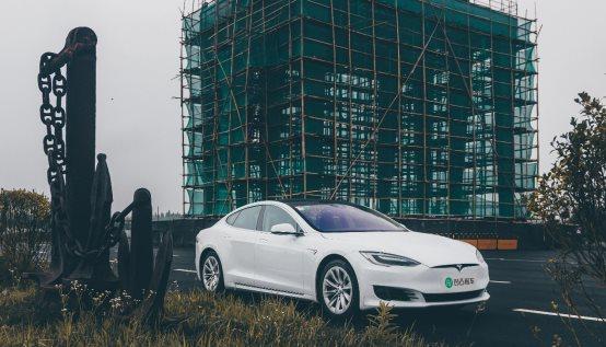 自駕租車價格大概多少_自駕租車游高速費怎么付_自駕游租車