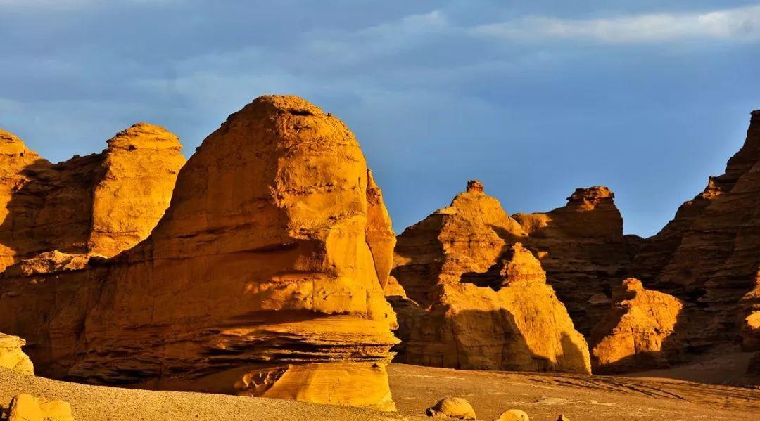 巴里坤旅游_巴里坤自駕游線路_巴里坤旅游線路